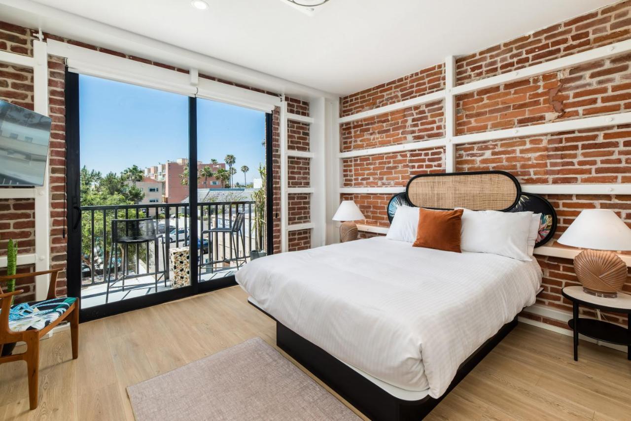 The Brick Boutique Oceanside