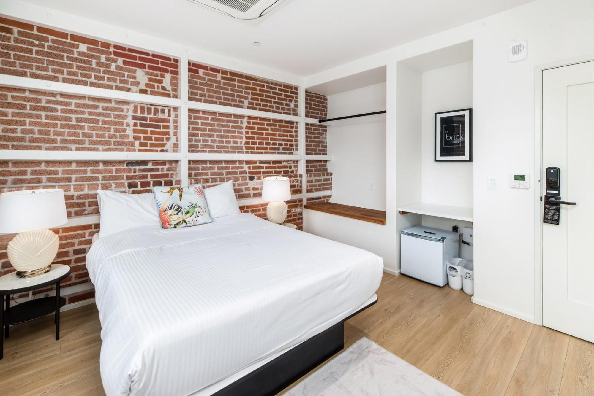 Hotel The Brick Boutique 3*